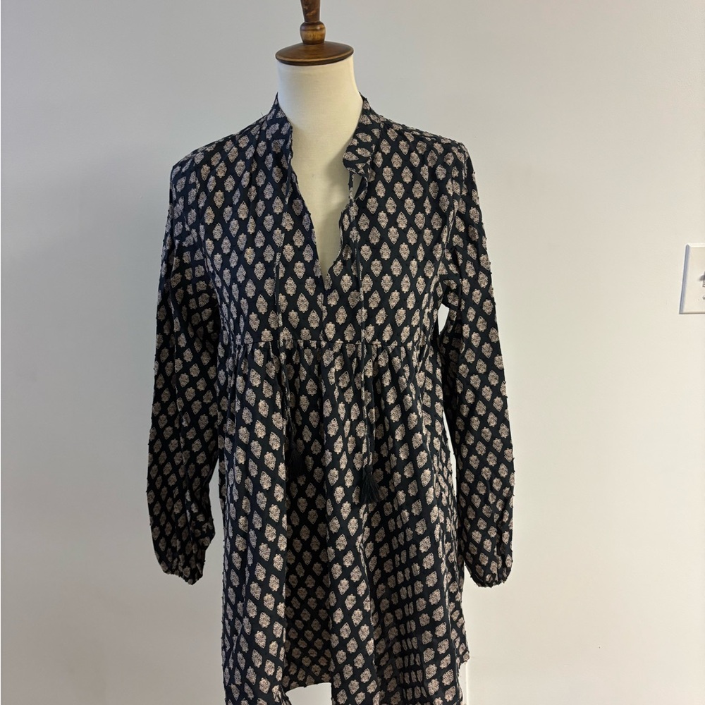 Black and Cream Patterned Long Sleeve Dress